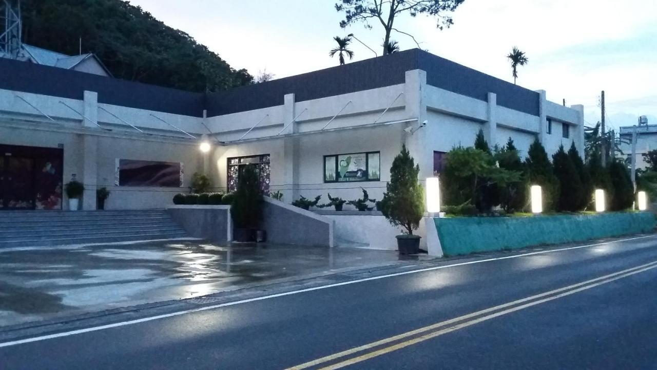 金龙山客栈民宿 鱼池乡 外观 照片